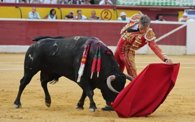 Escribano y la losa de Morante y los cuarenta grados