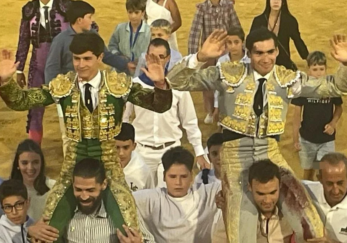 Aarón Palacio y Félix San Román, a hombros en la primera de Tarazona