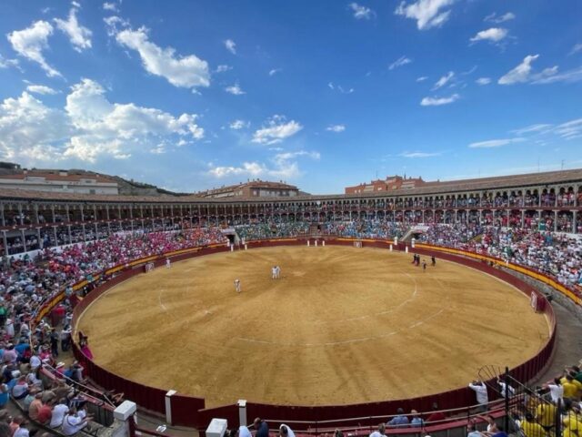 Calatayud. Licitada la organización de los festejos taurinos para la Virgen de la Peña